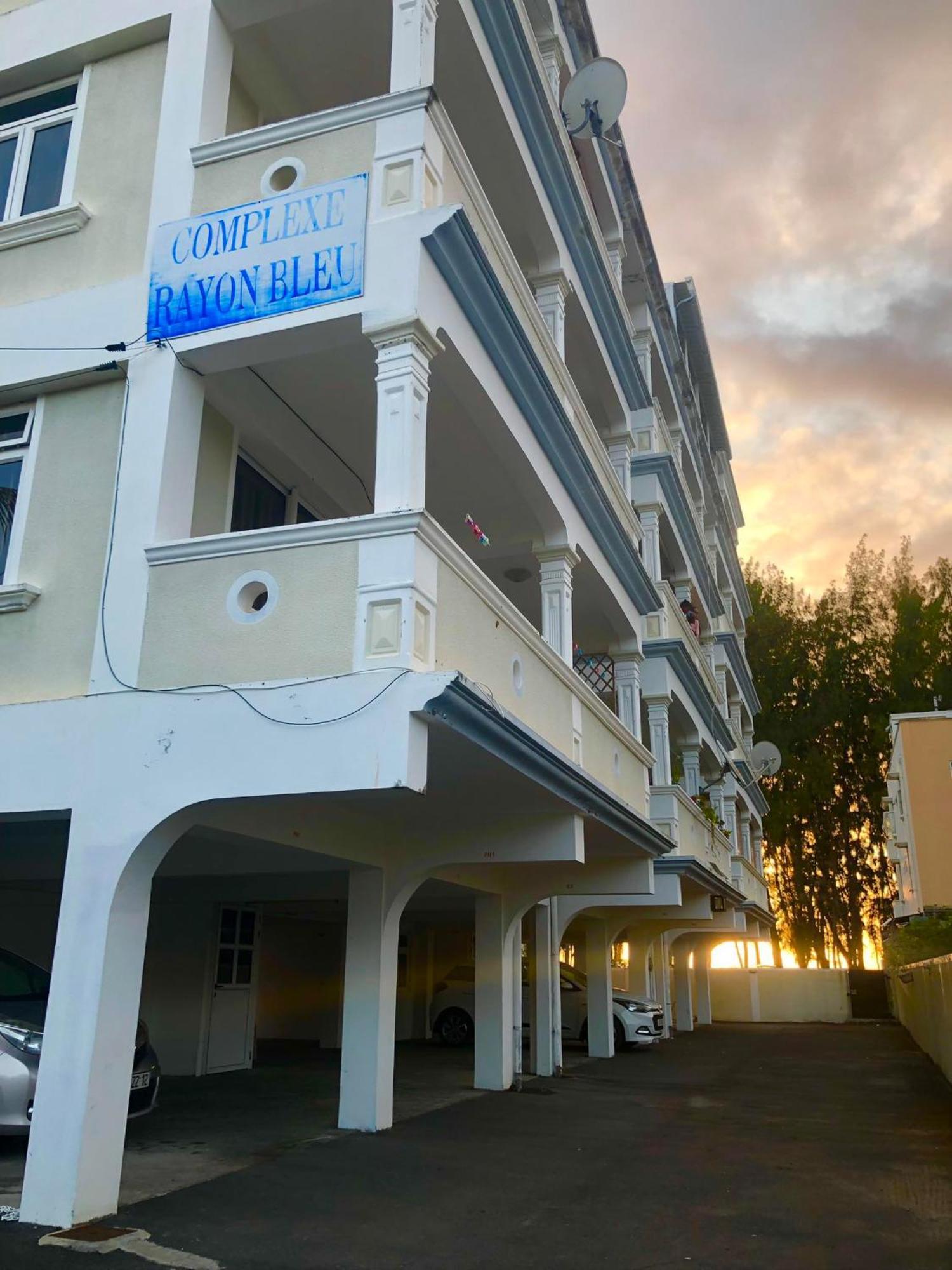 Rayon Bleu C2 Appartement Flic-en-Flacq Buitenkant foto